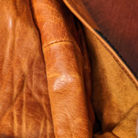 Carroll Leather & Suede Belt Bag in Cognac Color w/Black Unisex - Picture 5 of 16